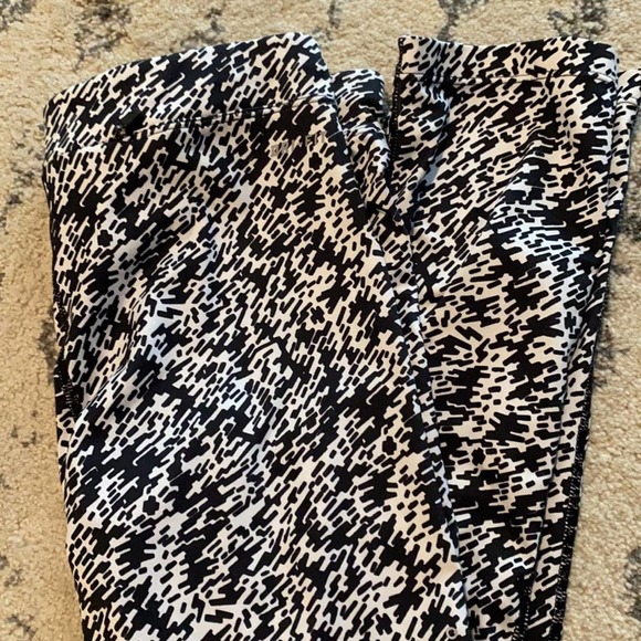 Nike dri fit women's essential pronto running crop S - Picture 5 of 5